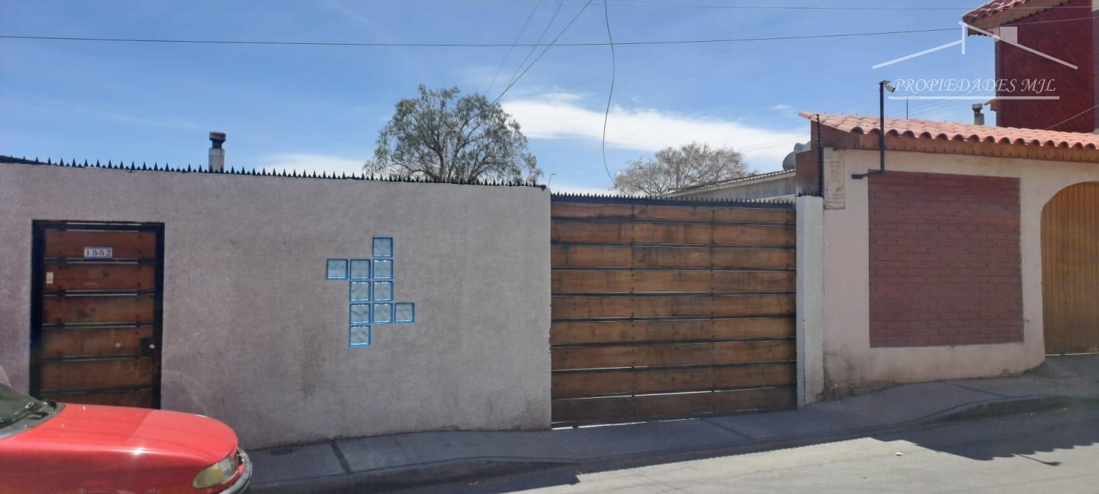 CASA EN ARRIENDO VILLA  AYQUINA